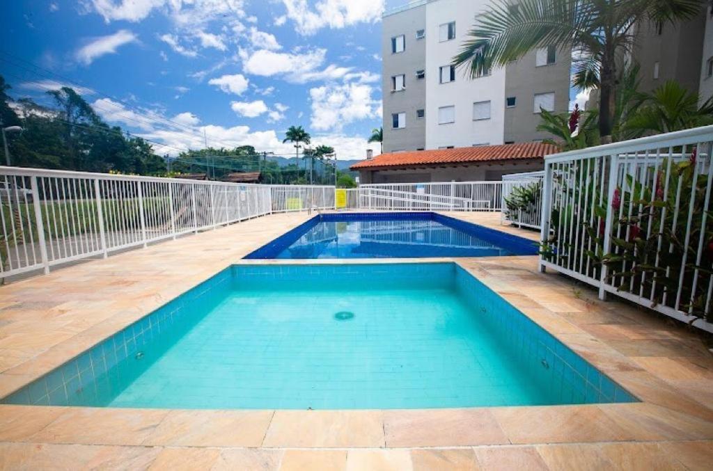 Cobertura Com Jacuzzi Em *